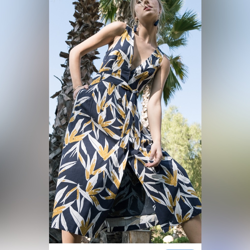 J.O.A Floral Button Down Dress- BEAUTIFUL!